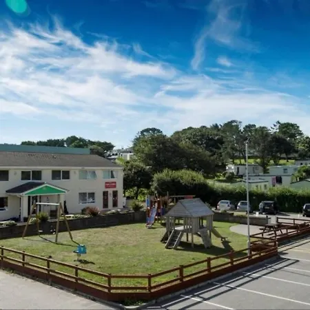 8 Sleep Chalet At Newquay Away Nb168 Apartment Newquay (Cornwall)